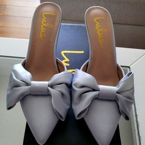 Lulus Blue bow kitten heels